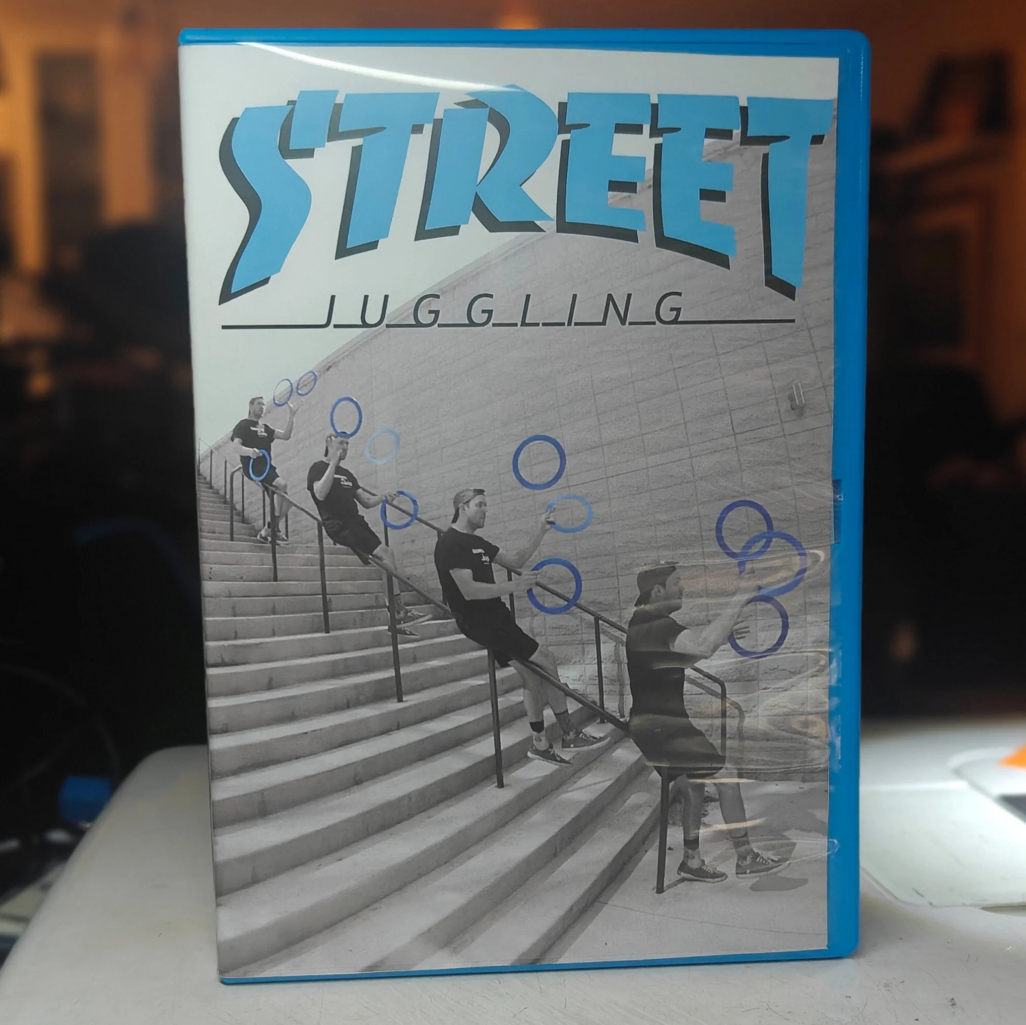 A New Era of Urban Performance: Reviewing Street Juggling by Chris Jost and Alchemy Juggling