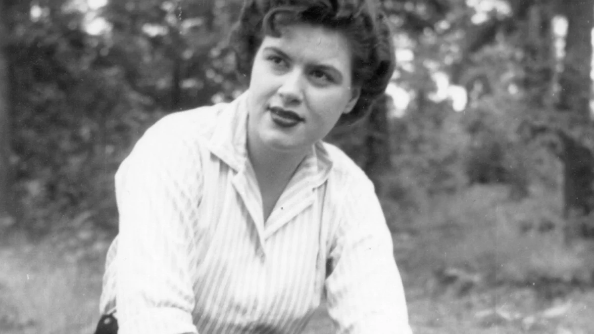 Three 1961 Country Masterpieces That Still Evoke Unmatched Emotional Resonance